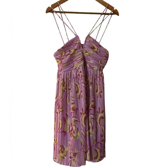 Zara Pink Floral Abstract Plissé Pleated Mini Dress Sz. Large - Picture 6 of 10